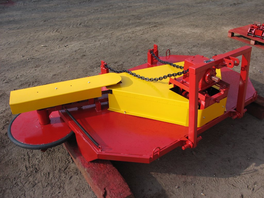 Косилка-измельчитель КРС-1,7-06