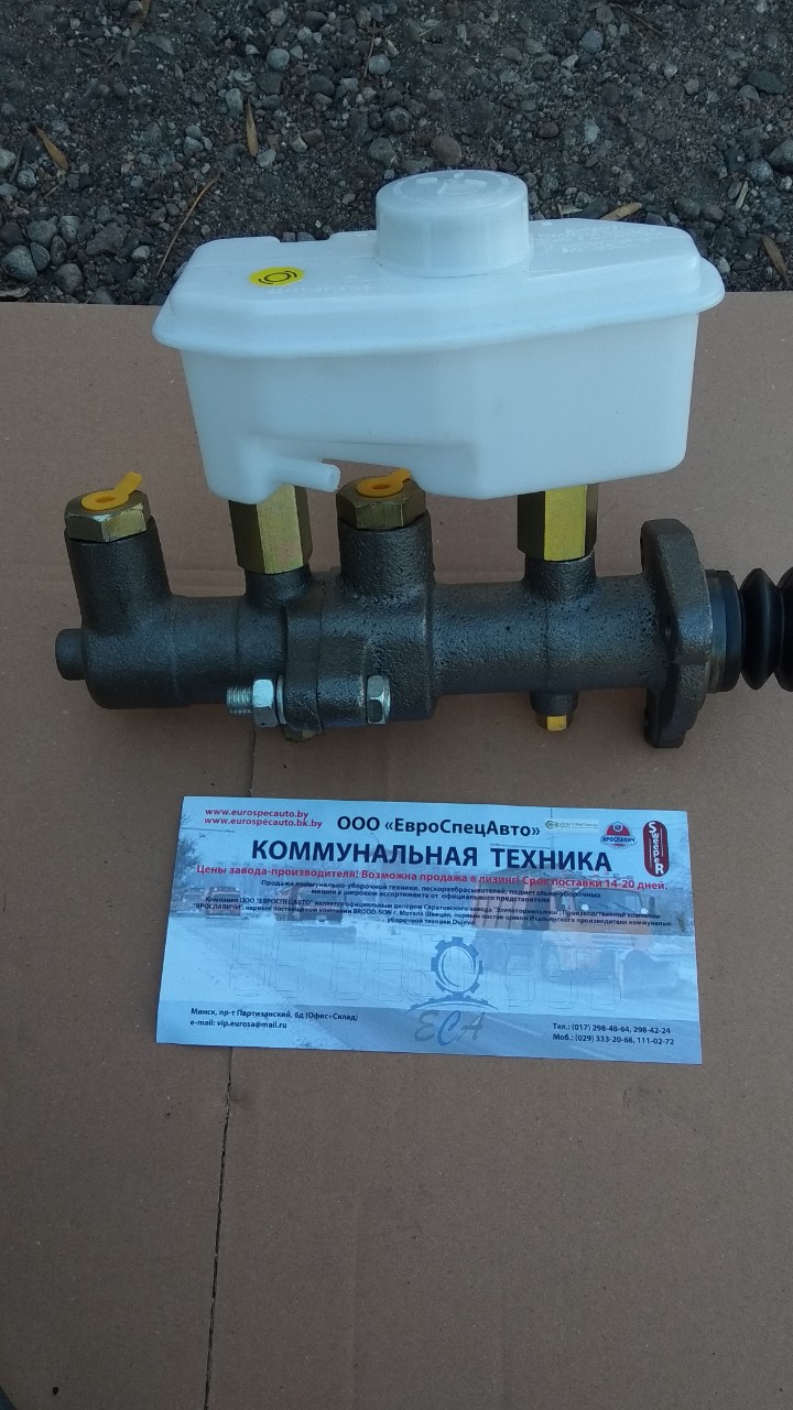 66-11-3505211 Цилиндр тормозной главный с бачком ГАЗ 3307