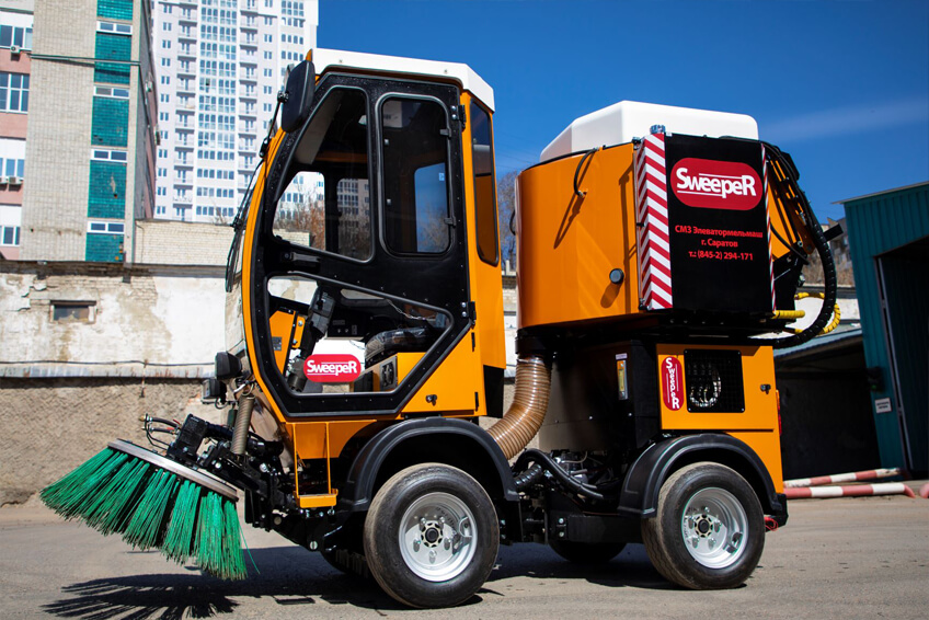 Многофункциональная коммунальная машина SWEEPER ММК-1500 1.5 м.куб.