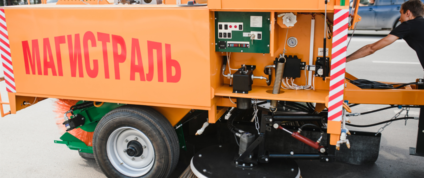 Прицепная подметально-уборочная машина ПУМ-001 МАГИСТРАЛЬ