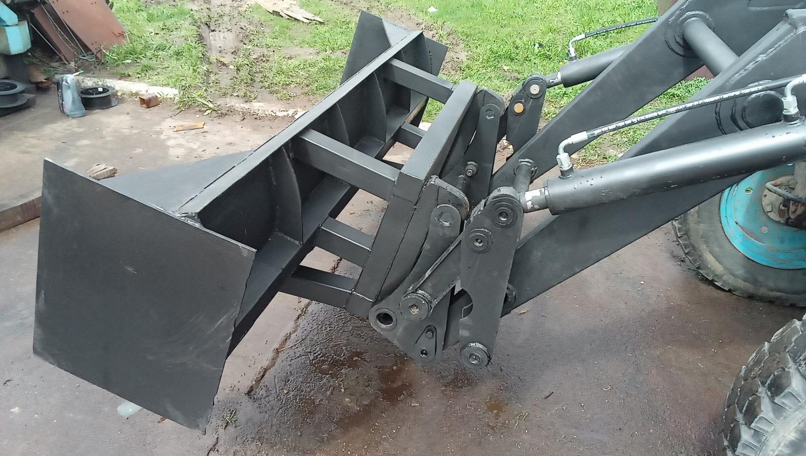 Отвал под быстросмен на погрузочное оборудование к МТЗ-82 / 1221