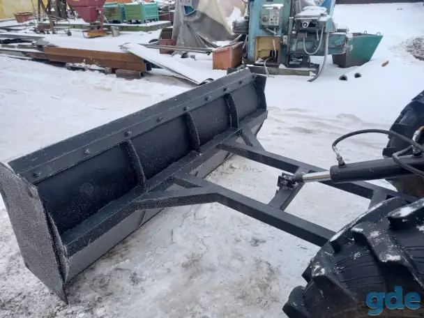 Отвал для уборки органических отходов (навоза) к трактору МТЗ